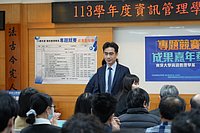 DSC01050.jpg